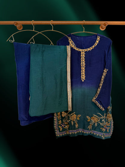Silk Navy & Emerald Gradient
