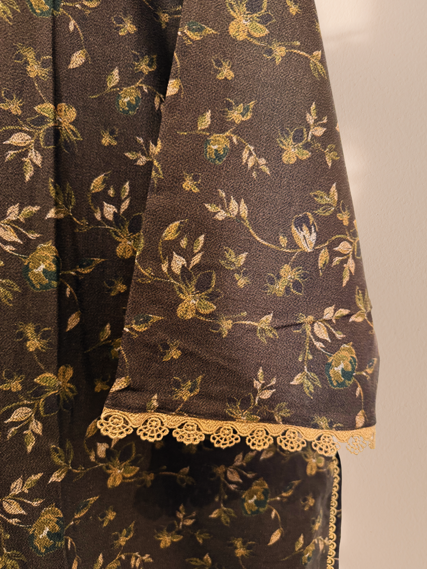 Baroque Inspired Chocolate Brown Plus Size Pakistani 3-Piece Dhanak Suit – Kameez, Trouser & Shawl | Khari XL UK