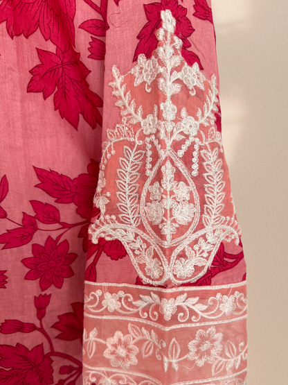 Maria B Inspired ‘Pretty in Pink’ Cotton Plus Size Pakistani 3-Piece Suit – Kameez, Trousers & Dupatta | Khari XL UK