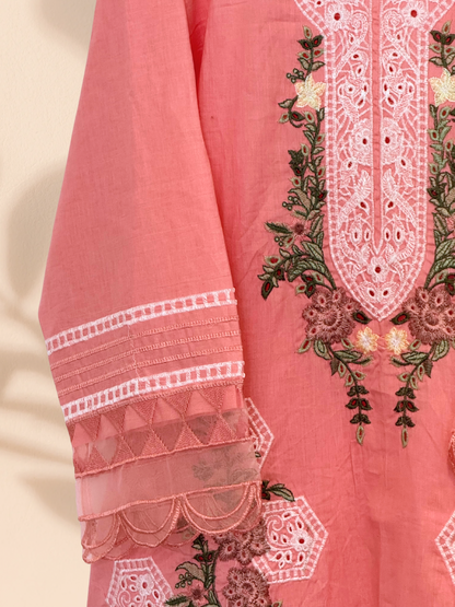 Embroidered Pink Plus Size Pakistani 3-Piece Suit – Kameez, Trousers & Dupatta | Khari XL UK