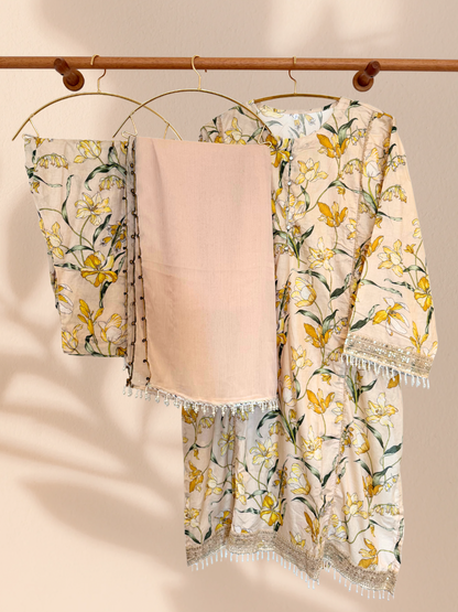 Butter Cream Plus Size Pakistani 3-Piece Lawn Suit – Kameez, Trousers & Dupatta | Khari XL UK